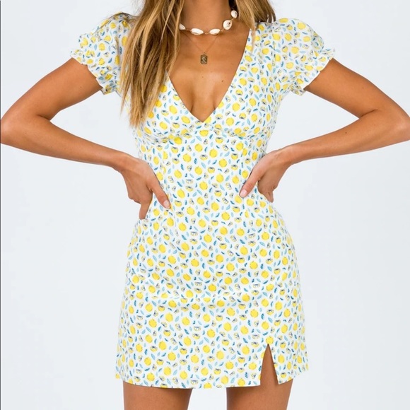Princess Polly Dresses & Skirts - Princess Polly Lemon Mini Dress
